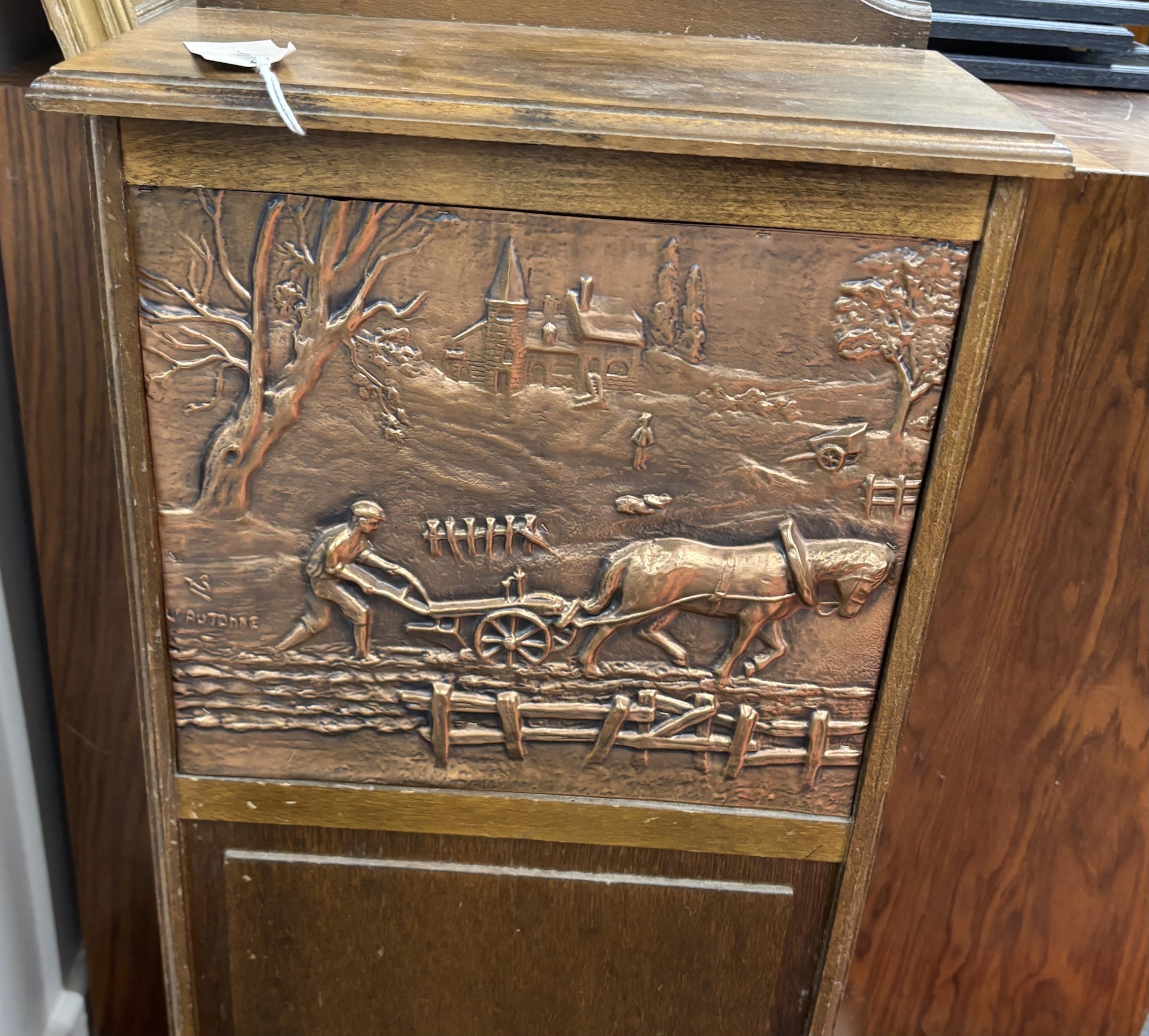 A French baguette box, width 38cm, depth 21cm, height 93cm